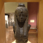 Queen Cleopatra VII - الملكة كليوباترا السابعة (Miniature) - Image 5
